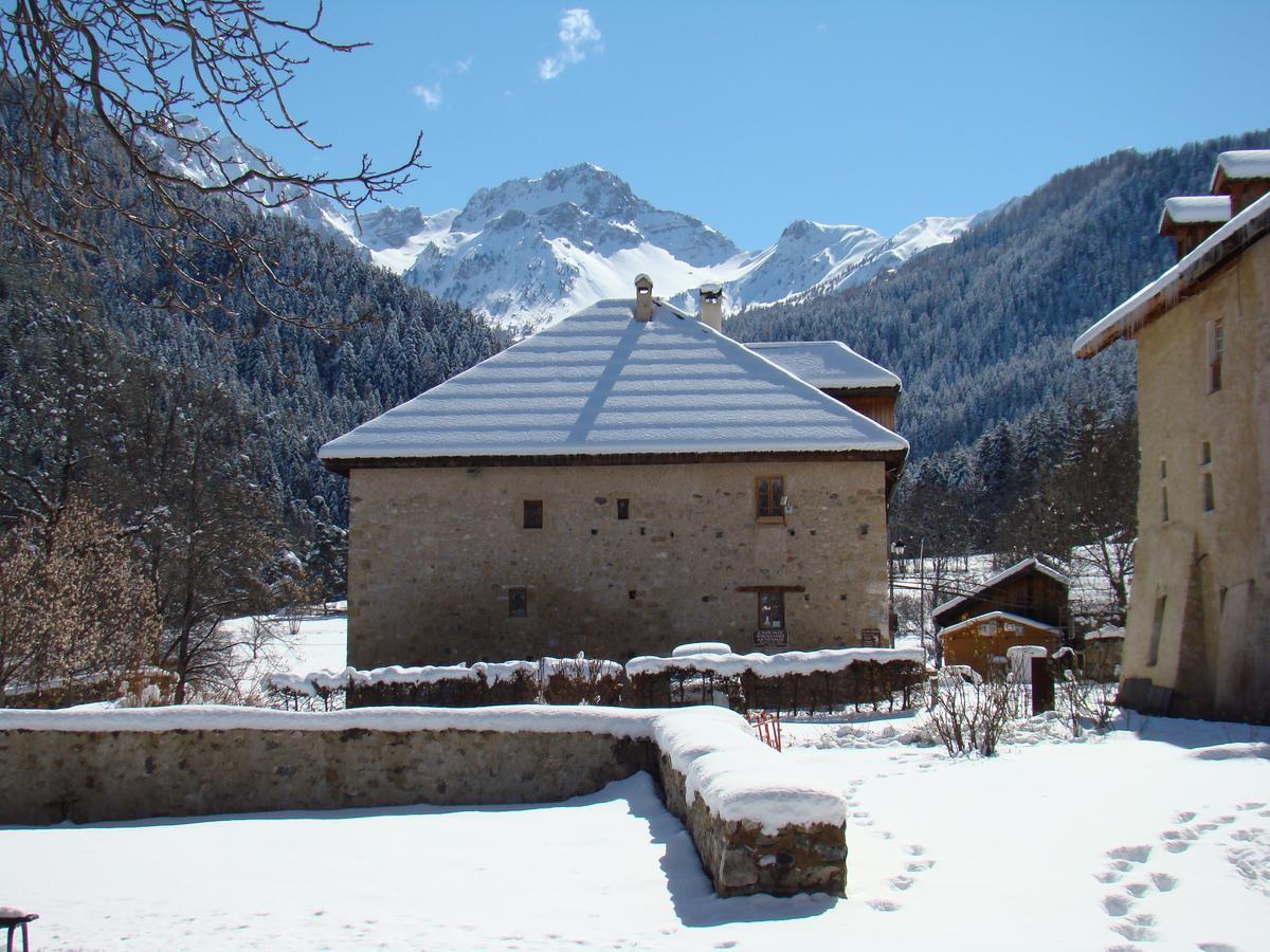Gite De Boscodon Crots Buitenkant foto